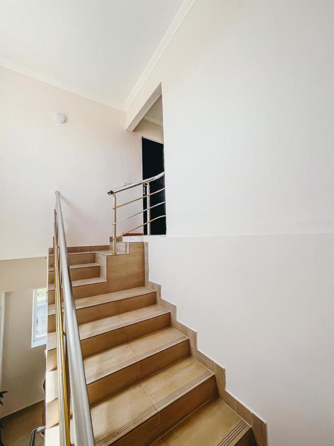 Apartaments Tsaghkadzor Hrazdan Exteriör bild